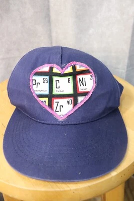 H&M молодежи синий сердце нашивка периодический стол элементы регулируемый шляпа размер 12-14Y + - Изображение 1 из 3