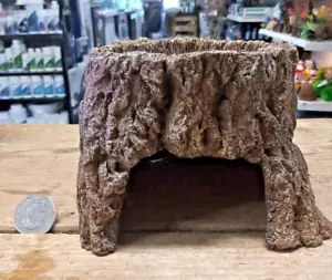 Tree Stump Cave Hideaway Fish Tank Aquarium Vivarium Reptile Ornament - Picture 1 of 6