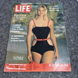 Life Magazine En Espanol - April 26, 1965 - Spanish Version - Picture 1 of 13