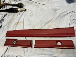 83-88 Ford Bronco II Ranger Dash Trim 3 Pcs 1983-1988 OEM Red - Picture 1 of 3