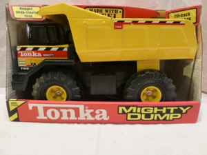 Dumper classico Tonka Mighty realizzato con acciaio nuovo con scatola! #768 - Foto 1 di 6