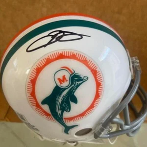 ODELL BECKHAM JR. DOLPHINS SIGNED THROWBACK MINI HELMET BECKETT - Picture 1 of 2