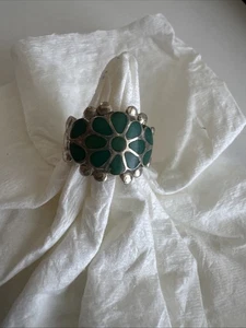 DISHTA VINTAGE NATIVE AMERICAN JEWELRY ZUNI TURQUOISE FLOWER STERLING - Picture 1 of 4