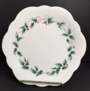 Mikasa Christmas Ribbon Holly WELLINGTON Cake Plate FX017/592 W/Original Box - Picture 1 of 4