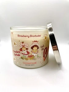 Goose Creek 3-Wick Candle- Strawberry Shortcake Cafe Ole (14.5 oz) - Picture 1 of 1