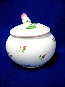 VINTAGE CERAMIC ROSEBUD VASE BOWL OR POTPOURRI DISH WITH LID TELEFLORA GIFT - Picture 1 of 11
