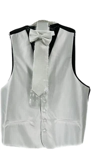 Bruno Piattelli Roma Men's White Vest Set 4 Piece Tie Bow Tie Hanky Size Large - Picture 1 of 5