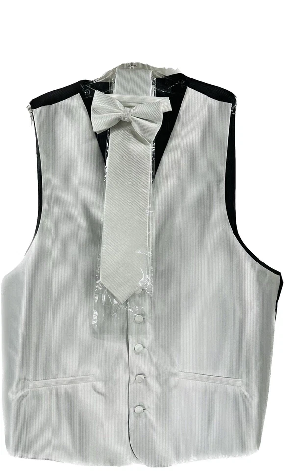 Bruno Piattelli Roma Men's White Vest Set 4 Piece Tie Bow Tie Hanky Size Large - Image 1 of 4