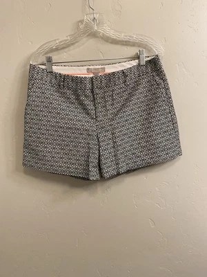 Banana Republic 全新带标签女式 8 码黑白几何印花汉普顿短裤 — 第 1/4 张图片