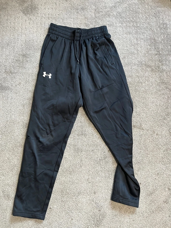 PANTALONES DEPORTIVOS UNDER ARMOUR PARA HOMBRE Sólidos Sueltos Negros Talla Pequeña Poliéster Sólido Hombres Foto 1 de 4