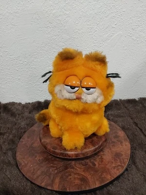 Vintage Dakin Garfield Cat Plush 5-inch Tiger Stripe Year 1981 Sitting - Image 1 of 4