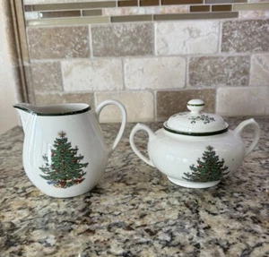 Vtg CUTHBERTSON Original Christmas Tree Covered Sugar Bowl & Creamer ~ MINT - Picture 1 of 6