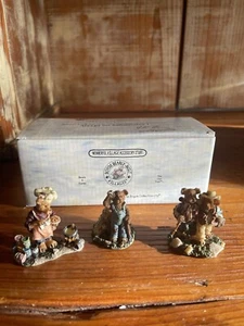 BOYDS EDMUND'S HIDEAWAY VILLAGE FIGUREN Edmund T. Bear Cookie Beanstir Myron - Bild 1 von 10
