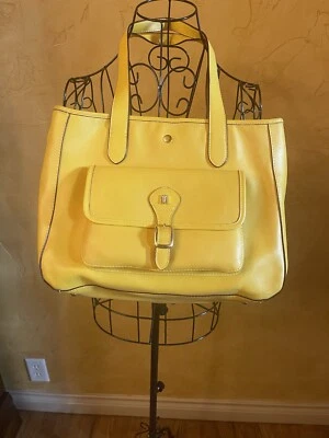 Bolso de mano amarillo Antonio Melani nuevo sin etiquetas  Foto 1 de 4
