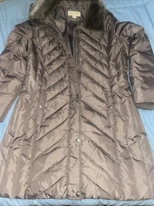 Michael Kors Womens Fowl Feather/Down Faux Fur Coat L Excellent Condition - Picture 1 of 9
