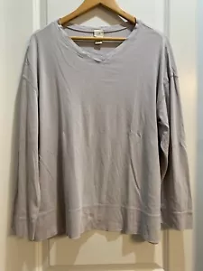 J. Jill Womens Medium Light Lavender Long Sleeve V-Neck Tee Side Slits Cotton - Picture 1 of 5