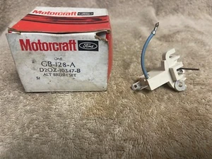 NOS FORD D2OZ-10347-B GB-128-A 1972-76 TORINO GRAN TORINO ALTERNATOR BRUSH - Picture 1 of 5