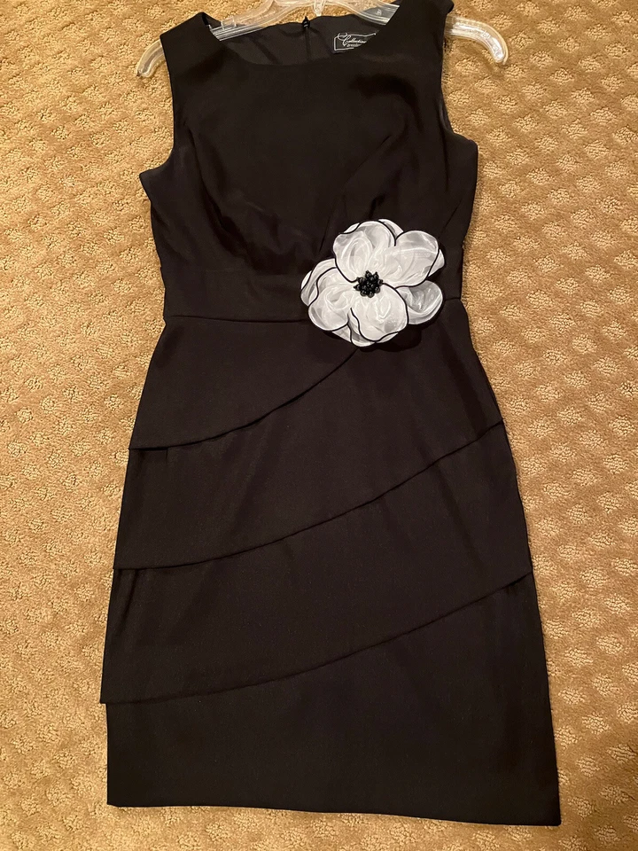 Dress Barn Black Sz 4 Sleeveless, Cocktail Dress w/Flower at Waist, Ruffle Tiers - Image 1 of 4