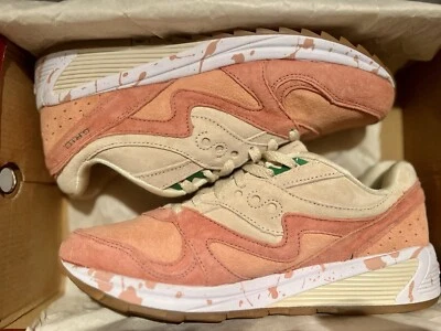 Size 9 - Saucony Grid 8000 Shrimp Scampi - Изображение 1 из 4