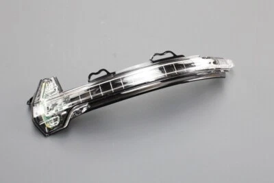Genuino Audi A4 S4 RS4 A5 S5 RS5 Ala Espejo Indicador (izquierda) 8W0949101A Foto 1 de 3