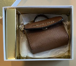 Michael Kors Key Chain/Handbag Charm AVA KEY FOB Saffiano Leather Luggage New - Picture 1 of 11