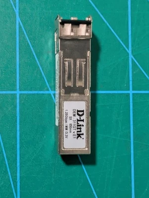 D-Link DEM-311GT compatible 1000BASE-SX SFP-SX Transceiver, Multimode, LC 550M - Image 1 of 3