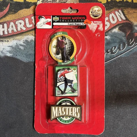 Tiger Woods Magnet Set 3 Piece Upper Deck PGA  Sealed New But Worn Condition Cover