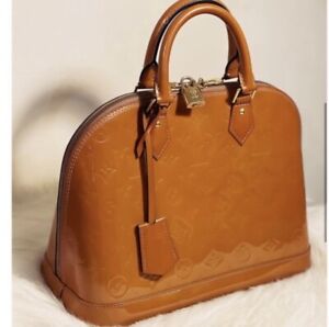 100% Authentic Louis Vuitton Alma PM patent leather Vernis orange bag