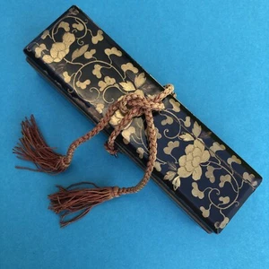 Raro Edo Miniatura Fubako Antiguo Japonés Lacado Poema Caja Daño hiramaki-e - Imagen 1 de 12