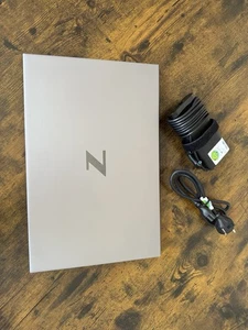 Hp Z-Book Studio 15,6 - G8 - I9 Notebook - Sehr guter Zustand - Afbeelding 1 van 5