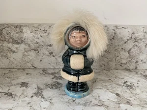 Vintage Eskimo Inuit Girl Figurine w Real Fur Trim on Hood w Hand Muff 4.5" EUC - Picture 1 of 6