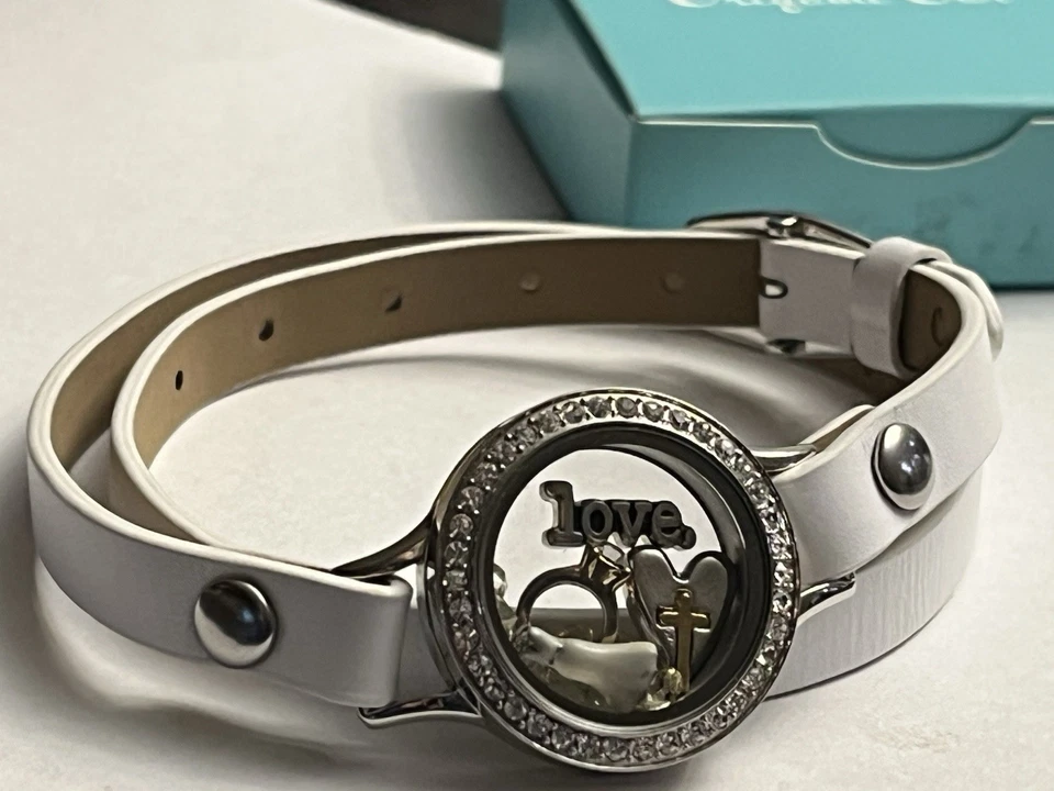 Origami’s Owl 8.5” Double Wrap White Leather Bracelet Locket - Image 1 of 4