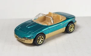 Hot Wheels lose Mazda Miata MX-5 grün gold Toys R Us Exclusive - Bild 1 von 2