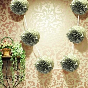 Pom pompones de papel colgante de tela plateada de 6"" flor, decoración de guirnalda de fiesta - Imagen 1 de 3