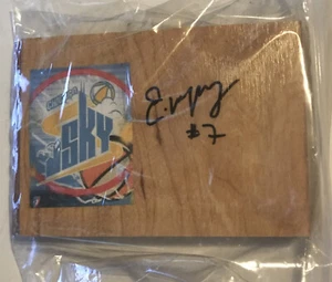 SHAY MURPHY Chicago SKY Basketball WNBA Signed Floor Tile 5" x 4" USC Trojans - Picture 1 of 1