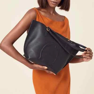 $298 NWT ETIENNE AIGNER LEATHER ADELINE LOGO TOTE SHOULDER BAG BLACK - Image 1 of 4