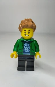 Lego City Figurine Cty0920 – Hiker Randonneur Minifigure - Picture 1 of 2