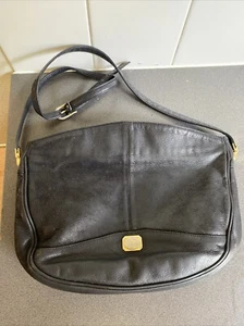 Vintage OROTON Black Leather Cross Body/Shoulder Bag / Handbag - Picture 1 of 15