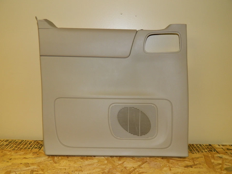 Nuevo panel de moldura de puerta trasera Ford Windstar 1999-2003 fabricante de equipos originales color camello tostado Foto 1 de 3