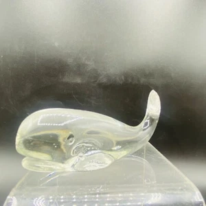 Fenton Clear Art Glass Whale Paperweight Figurine Figure Mammal Animal Vtg READ - Picture 1 of 10