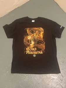 Seattle Storm Jewell Loyd Gold Mamba Men's Black Shirt Basketball - Picture 1 of 4