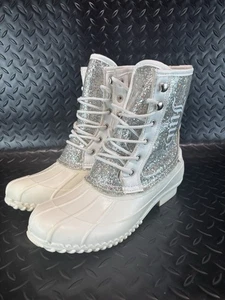 Juicy Couture Talo All Weather Boots Silver Glitter Women's Size 8 - Picture 1 of 9
