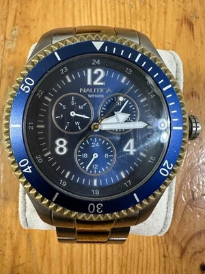 Nautica N18537 Caja Acero Inoxidable Azul Agua 100M Movimiento Japón *necesita Batería Foto 1 de 4