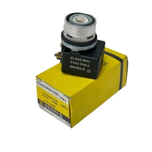 SQUARE D TPM-5 1 CLASS 9001 PILOT LIGHT 380-440V - Picture 1 of 1