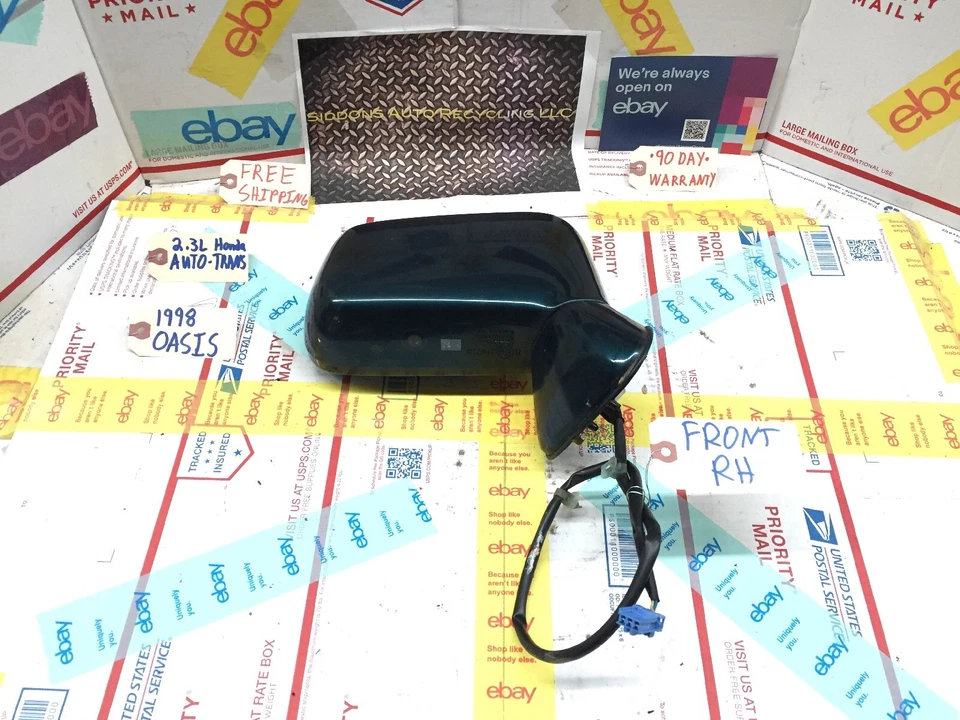 96-99 ESPEJO RETROVISOR LATERAL PUERTA PASAJERO DELANTERO DERECHO ISUZU OASIS con pernos con moldura  Foto 1 de 4