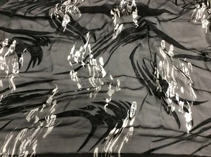 Hardy's Textile Silk/Rayon Black/white Printed Square Scarf  - Picture 1 of 2