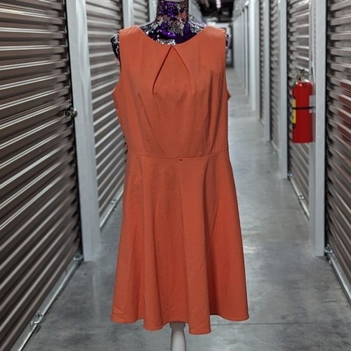 Abito Alyx taglia 16 mini abito corallo aderente e svasato