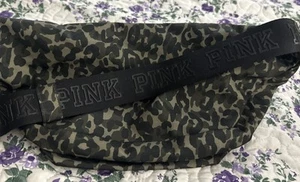 Victoria Secrets Camo Oversized Belt Bag/Fanny Pack - Picture 1 of 6