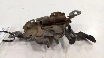 Nissan Sentra Hood Latch 2007 2008 2009 2010 2011 - Image 1 of 4