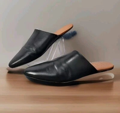 Andre Assous Featherweights Mule Tiana Leather Black Sz 9.5 Soft  - Image 1 of 4